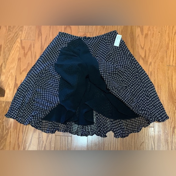 Y2K Vtg Women’s 2 100% Rayon Donna Karan Skirt - Picture 10 of 16